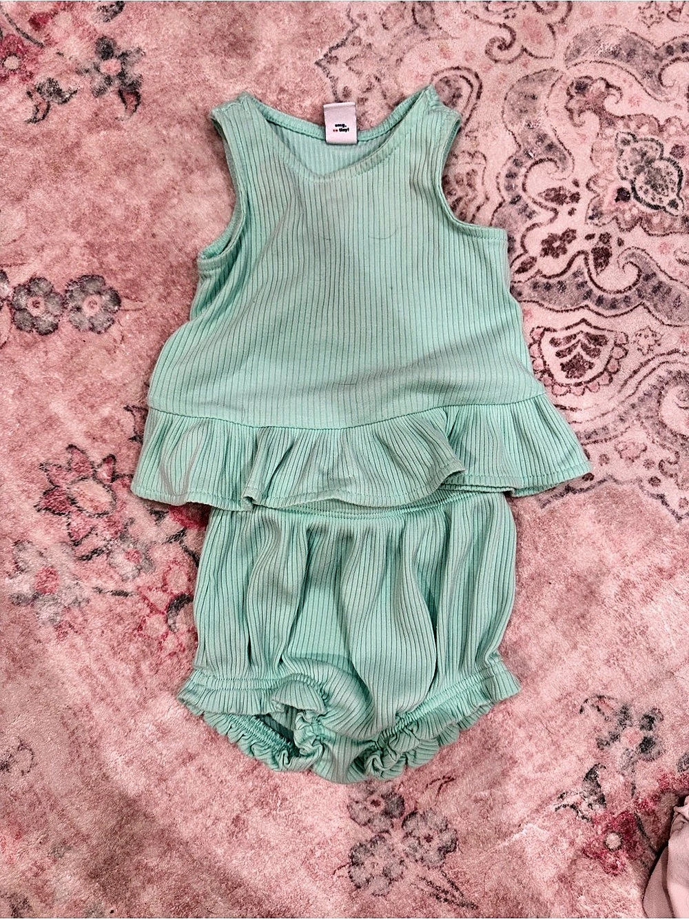 Old Navy Girls 6-12M Green Ribbed Matching Set Like New